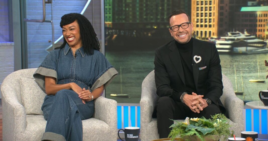 Donnie Wahlberg says he and Sonequa Martin-Green “lean on each other” in “Boston Blue”
