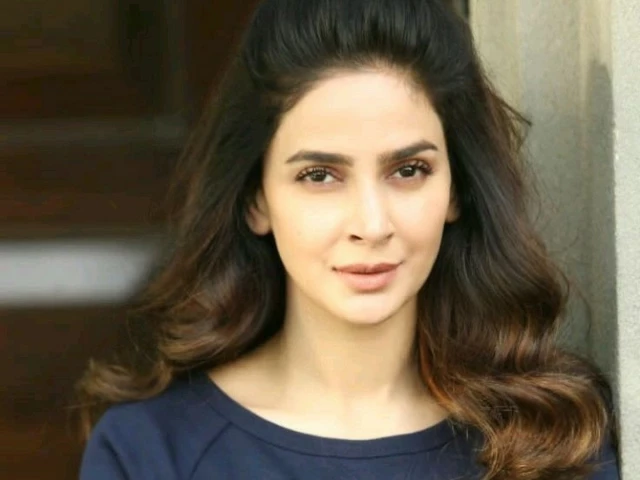 Saba Qamar goes blue for World Children’s Day