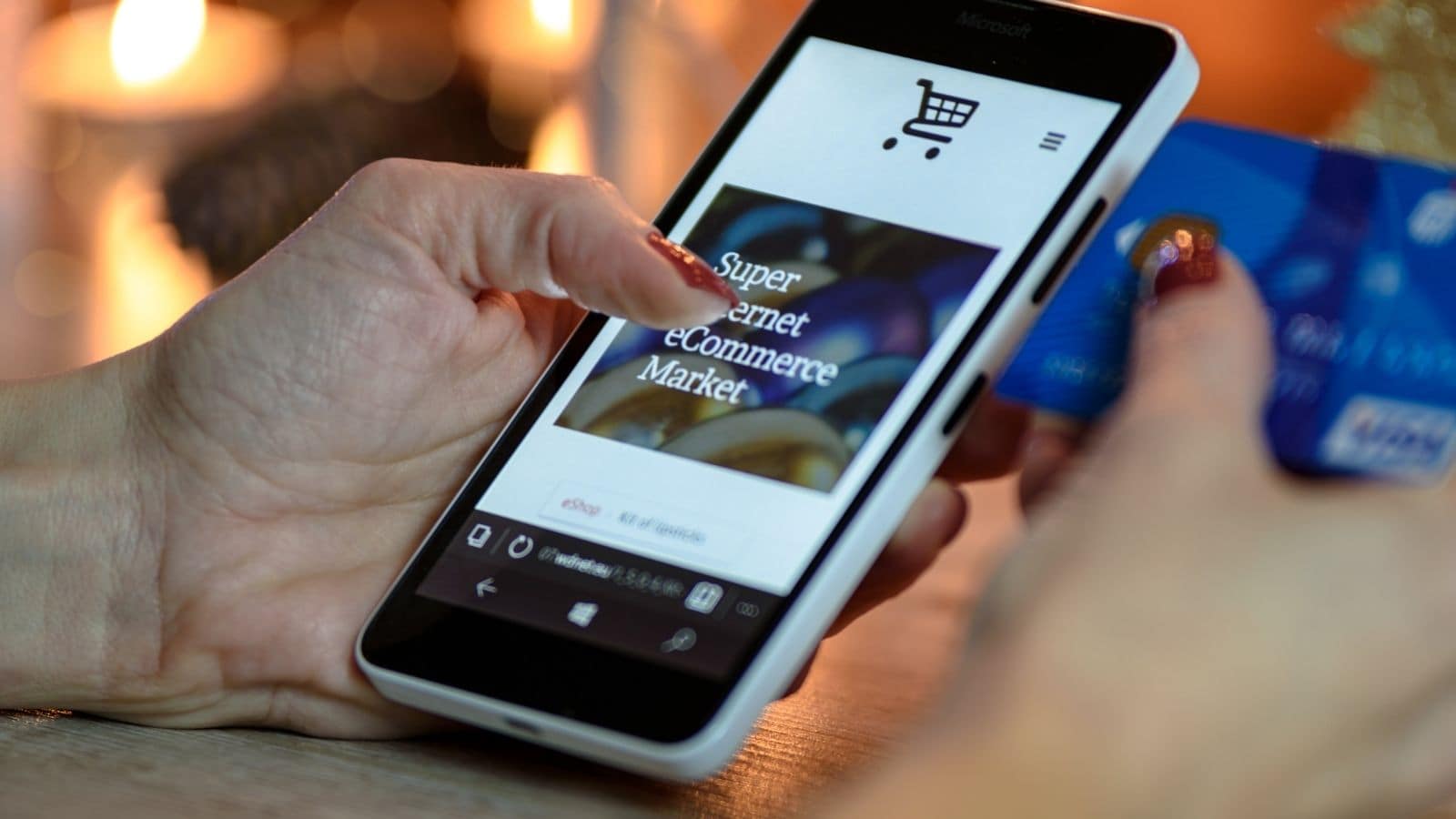 This European Nation Is The World’s First Cashless Country